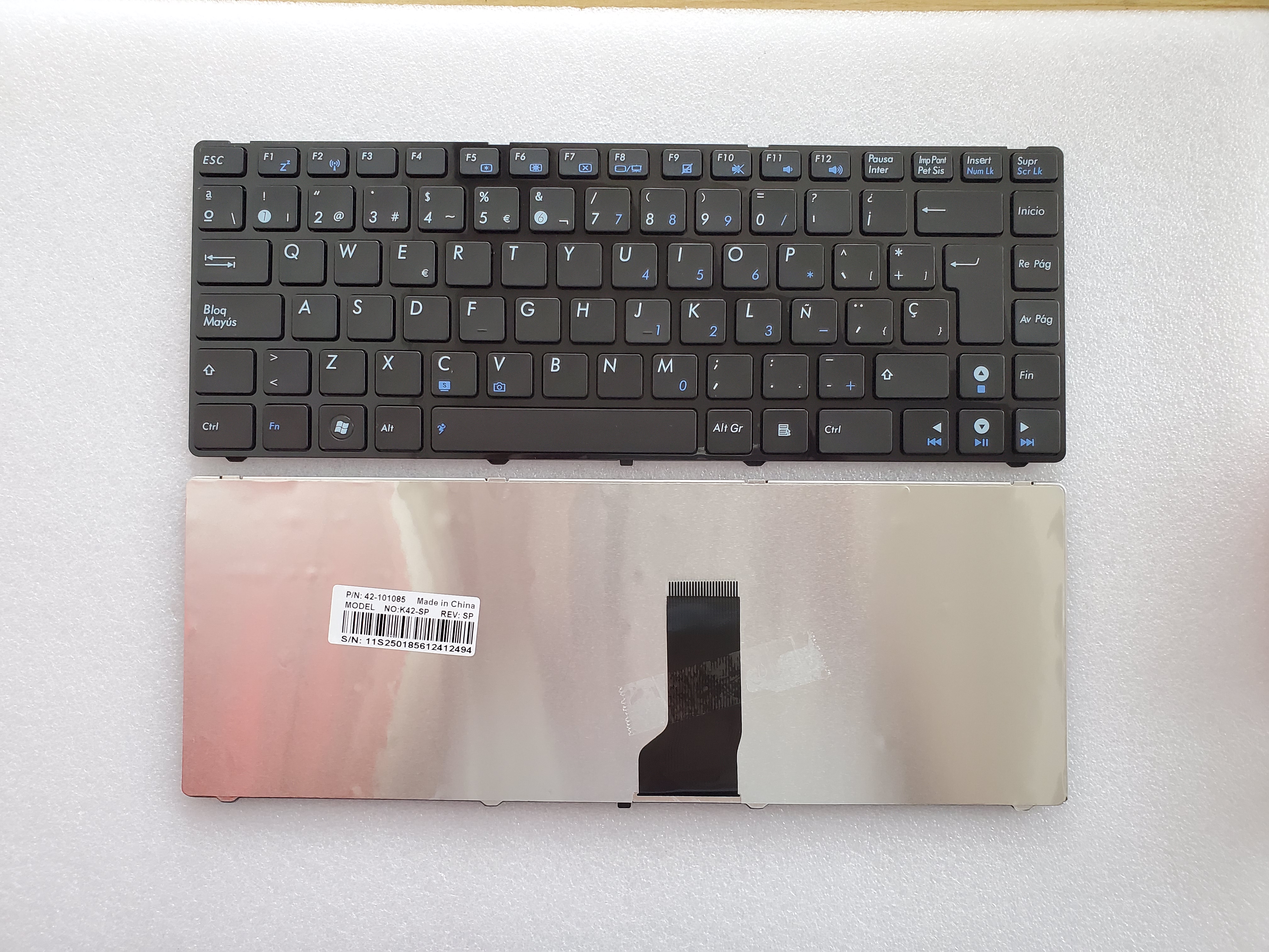 Picture of New Replacement Laptop Keyboard For ASUS K42/X43S/N43/UL30/A42J/K43E/P43S/X44H/X45V BLACK FRAME BLACK (OEM) SP Layout